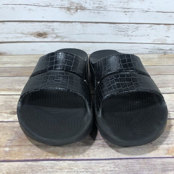 Oofos Ooahh Slip On Sandals Mens Size 9 Recovery Casual Comfort Black Rubber - Picture 4 of 12